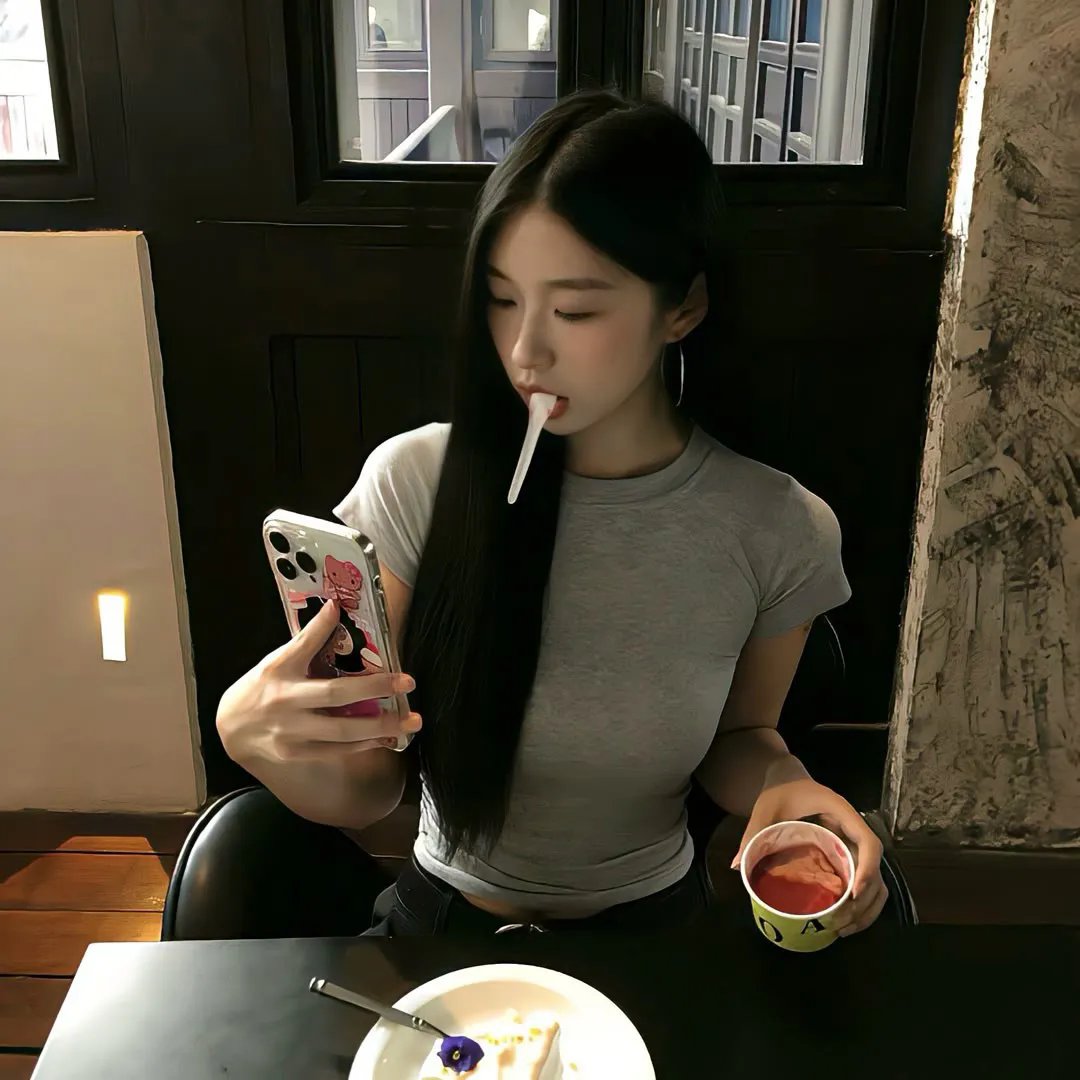 她痴迷于我的丈夫